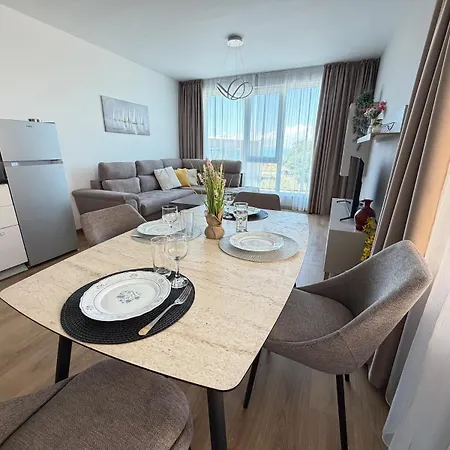 Rakovina Apartament4 * Kraymorie