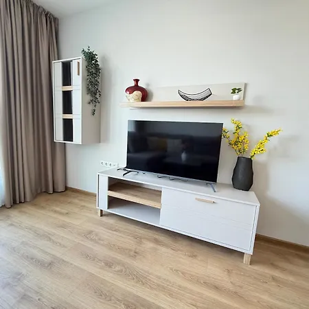 아파트 Rakovina Apartament4 *
